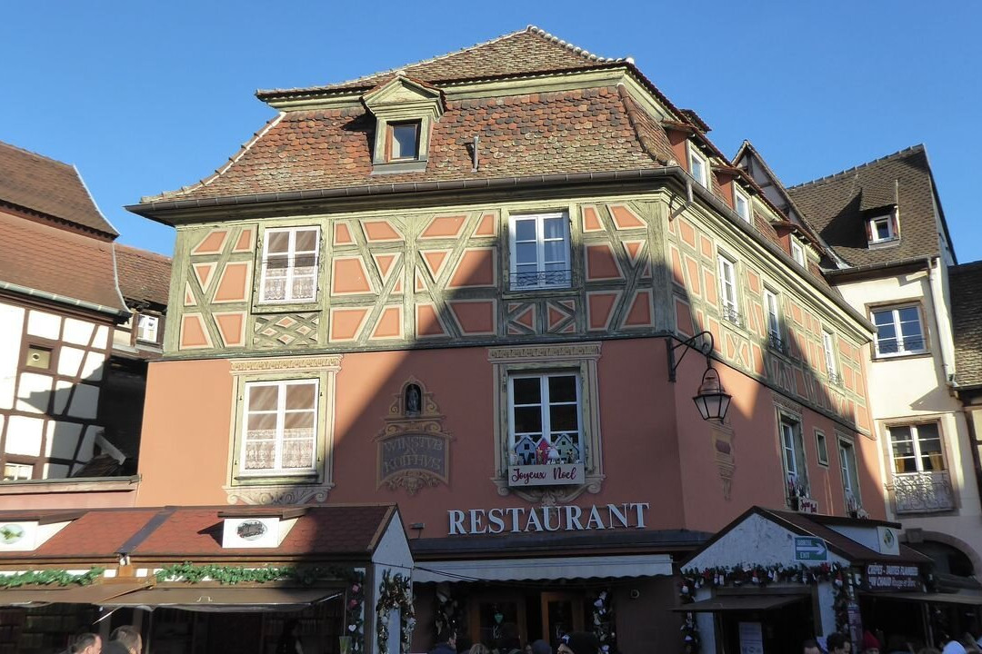 Place de l'Ancienne Douane-科尔马必去景点