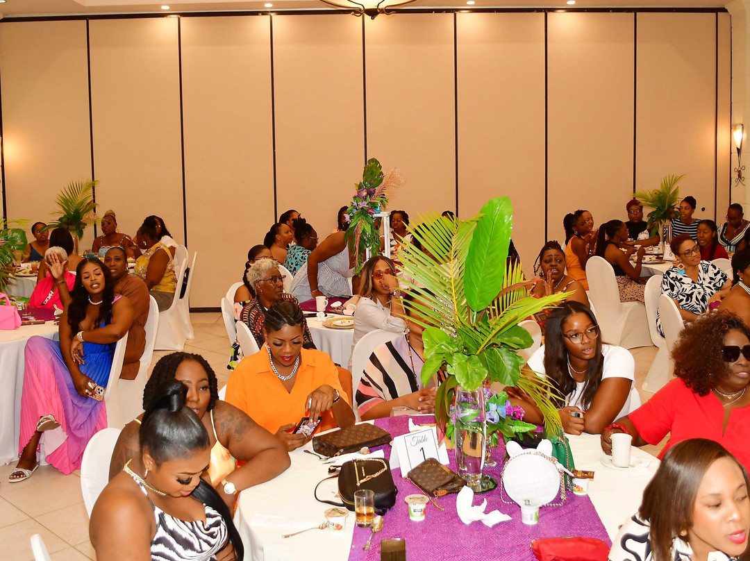 萨瓦纳酒店主图