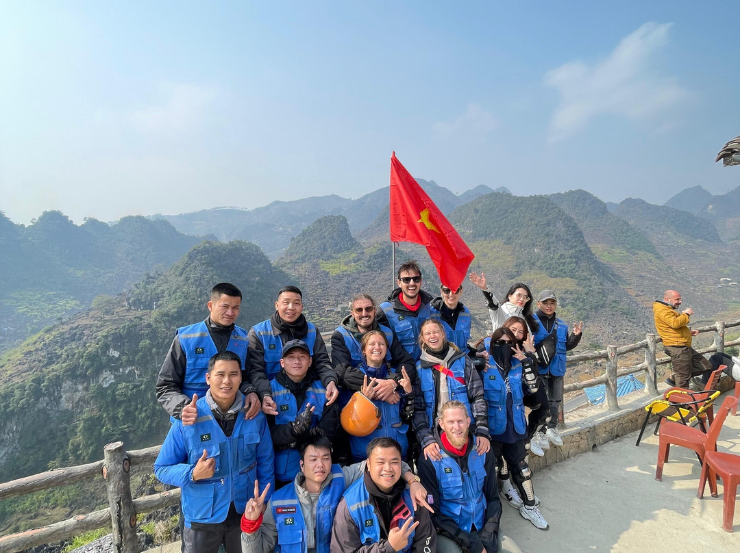 Ha Giang Yolo House and Loop Tours主图