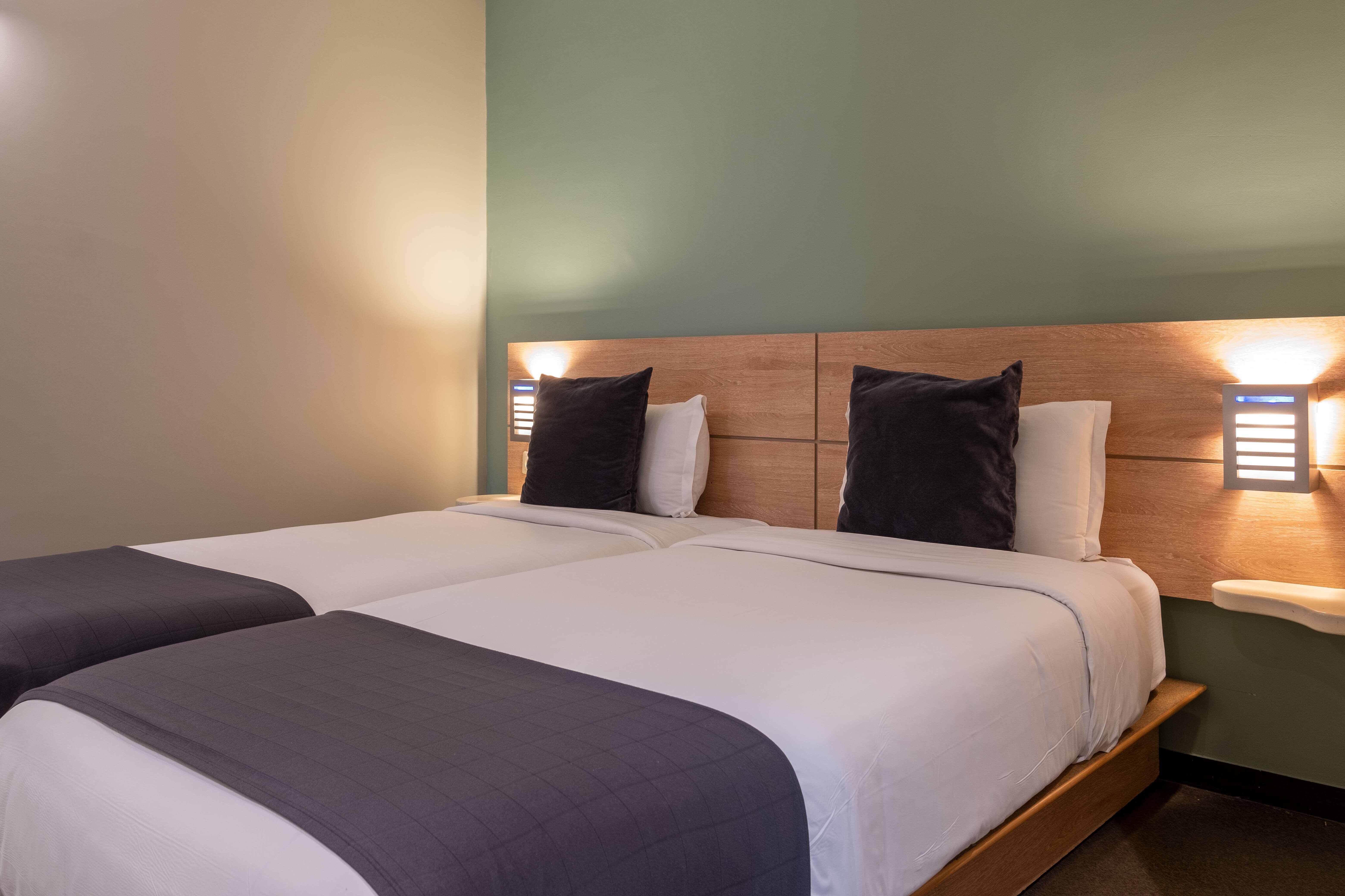 曼济勒酒店-客卧