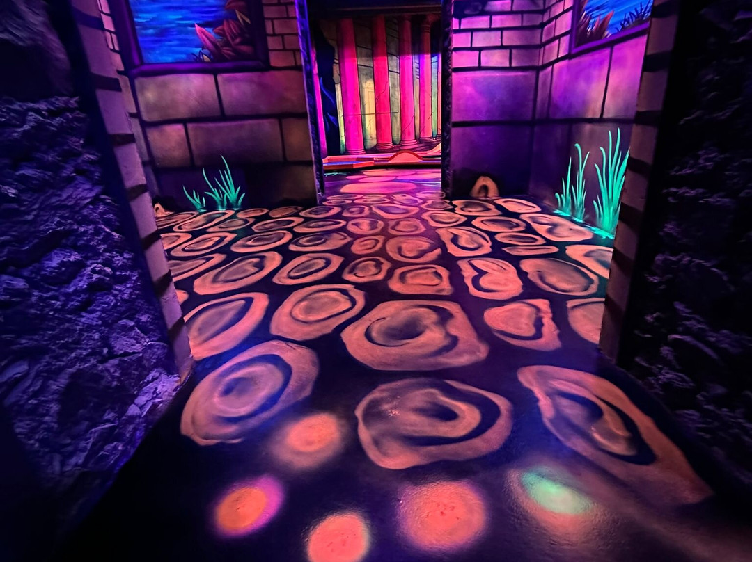 3d Black Light Minigolf Ferleiten-Fusch必去景点