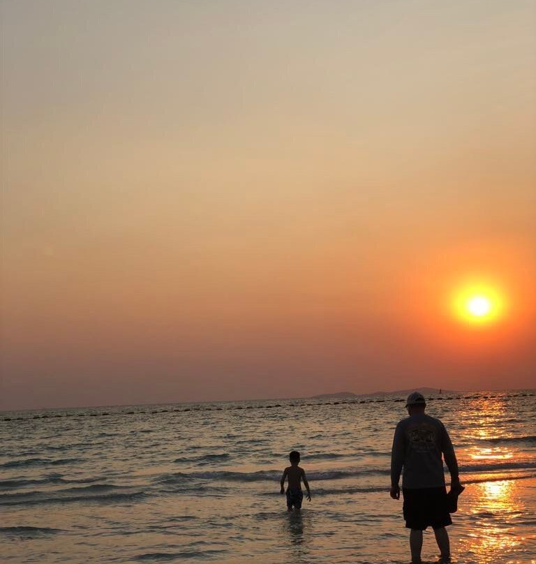 Koh Larn Riviera Hotel主图