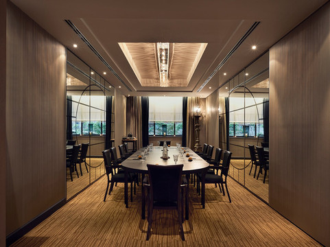 多米尼佳酒店主图