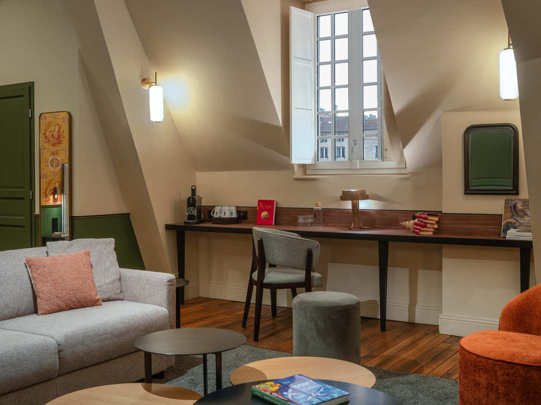 Hôtel Littéraire Stendhal主图