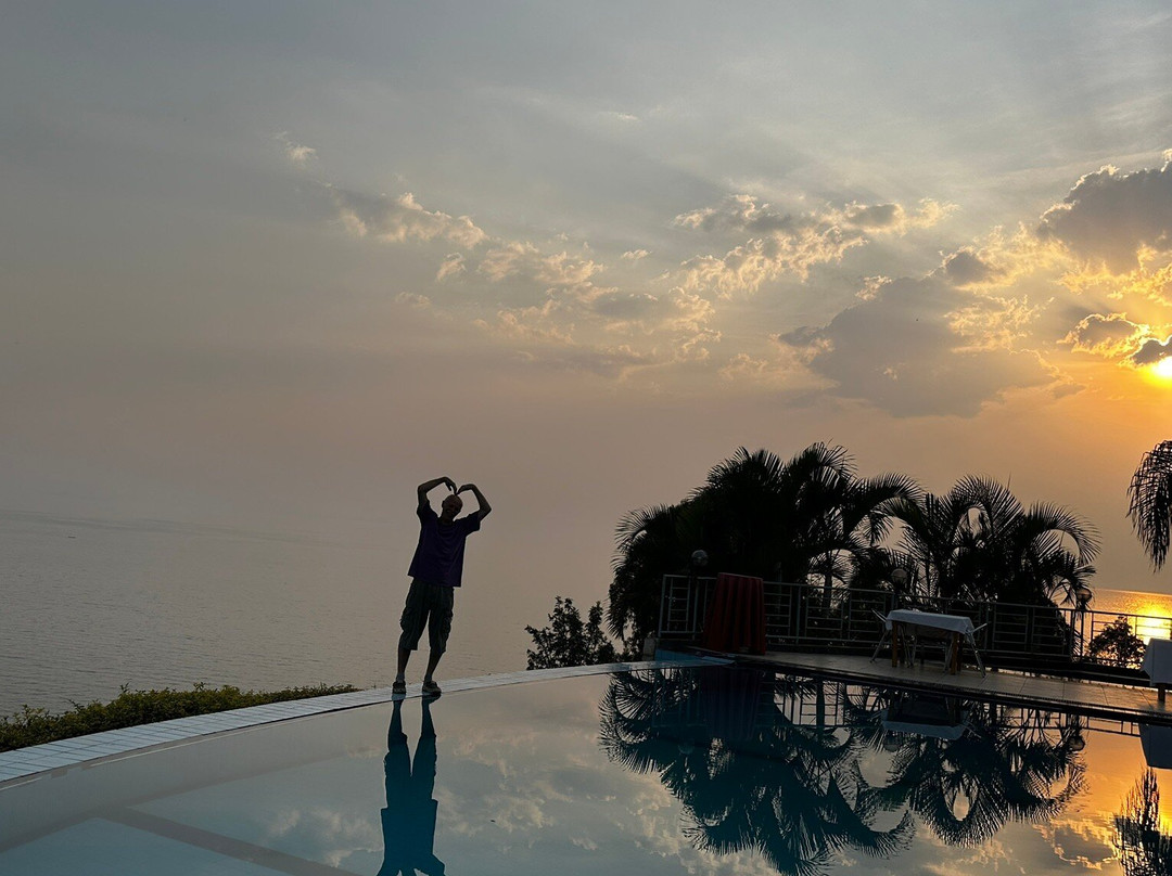 Nirvana Heights Resort & Spa主图