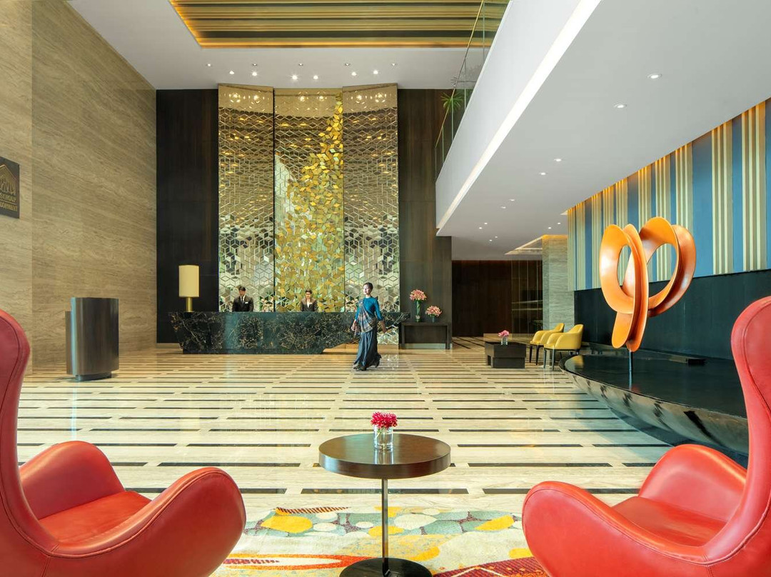 Radisson Blu Hotel, Faridabad主图