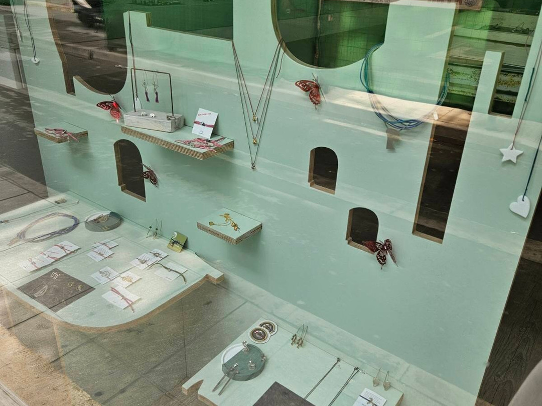 Skulukuin Art & Handmade Jewelry-利马索尔必去景点