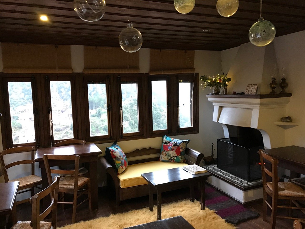 Mpelleiko Tradional Guesthouse-餐饮
