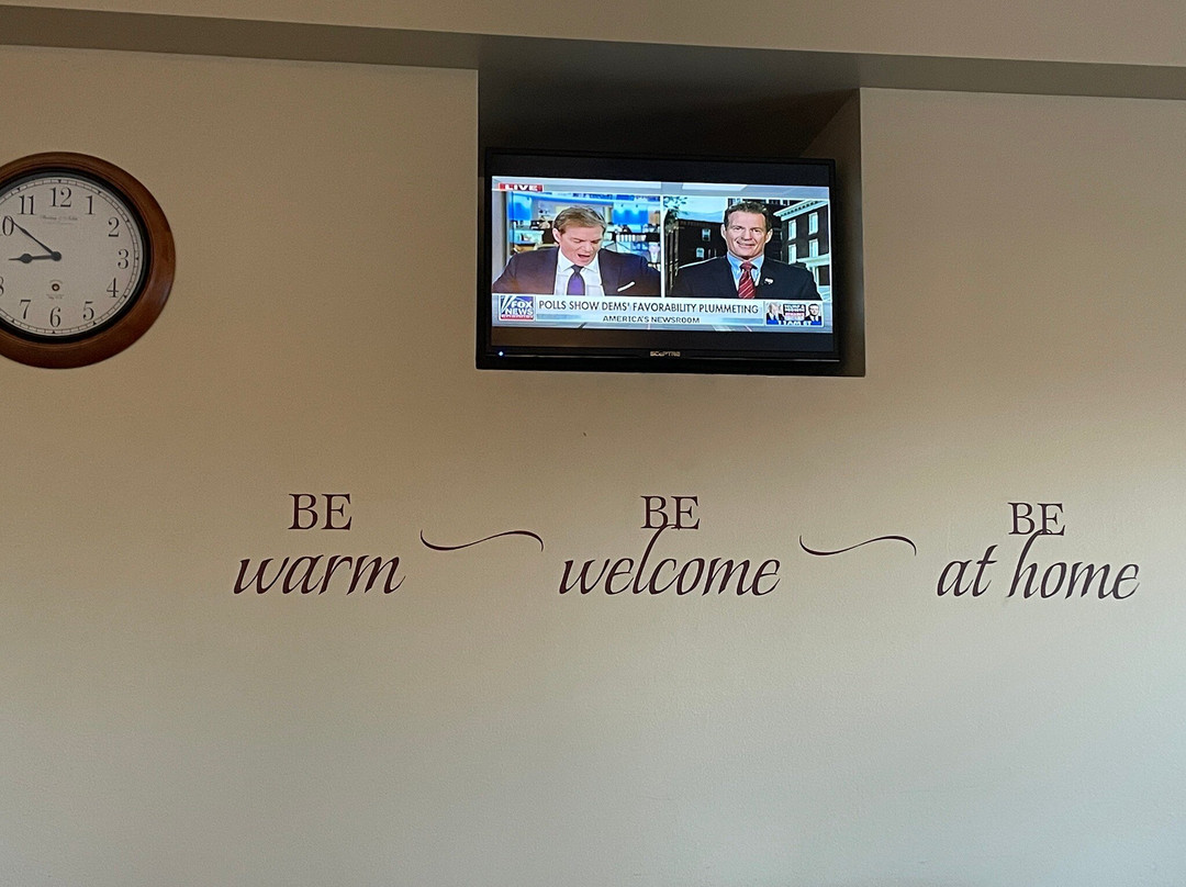 Sandhills Guest House Motel主图