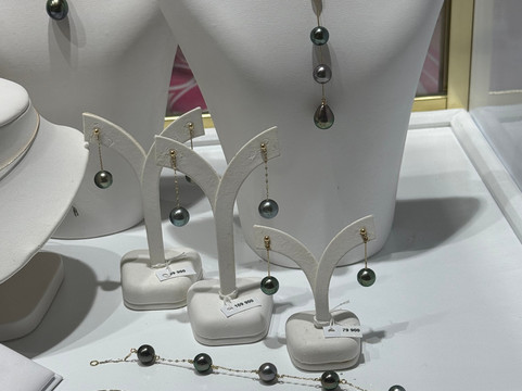 Herman Pearls Design-帕皮提必去景点