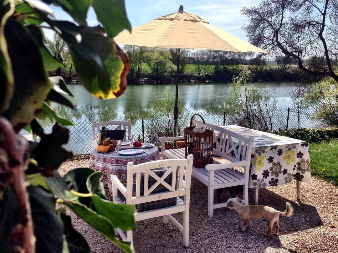 Jan's Place in Burgundy主图