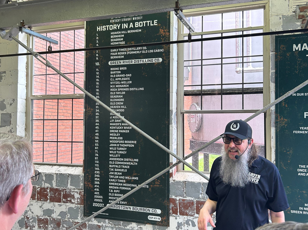 Green River Distilling Co.-欧文斯伯勒必去景点