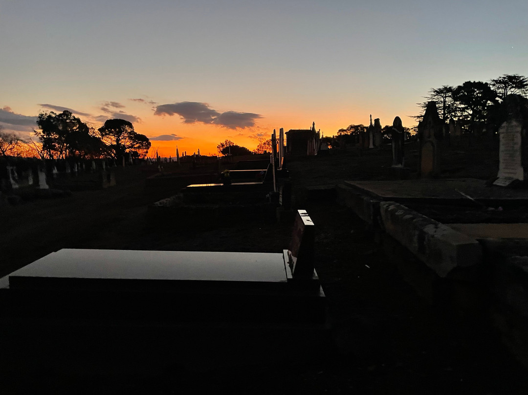 Yass Cemetery-亚斯必去景点