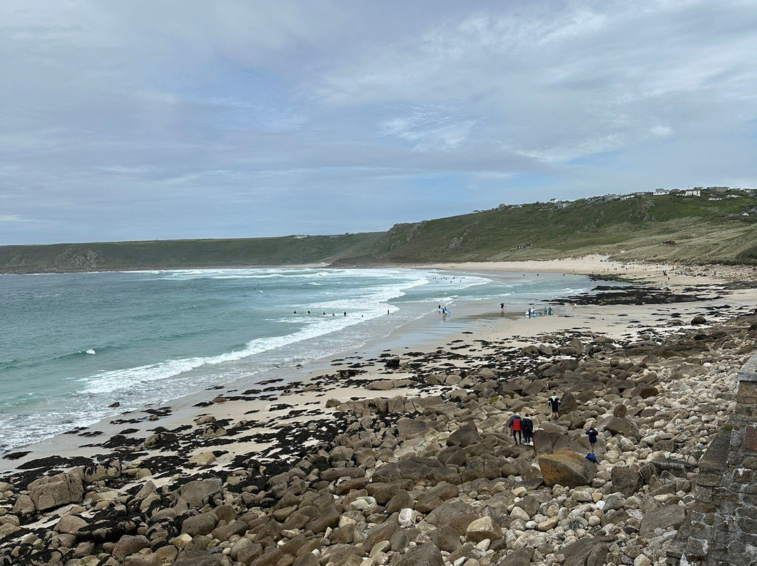 Sennen Cove Beach景点图片