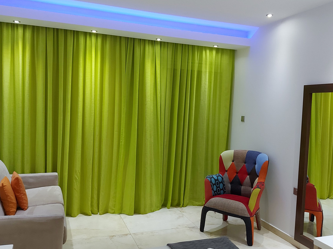 Loutsiana Hotel Apartments主图