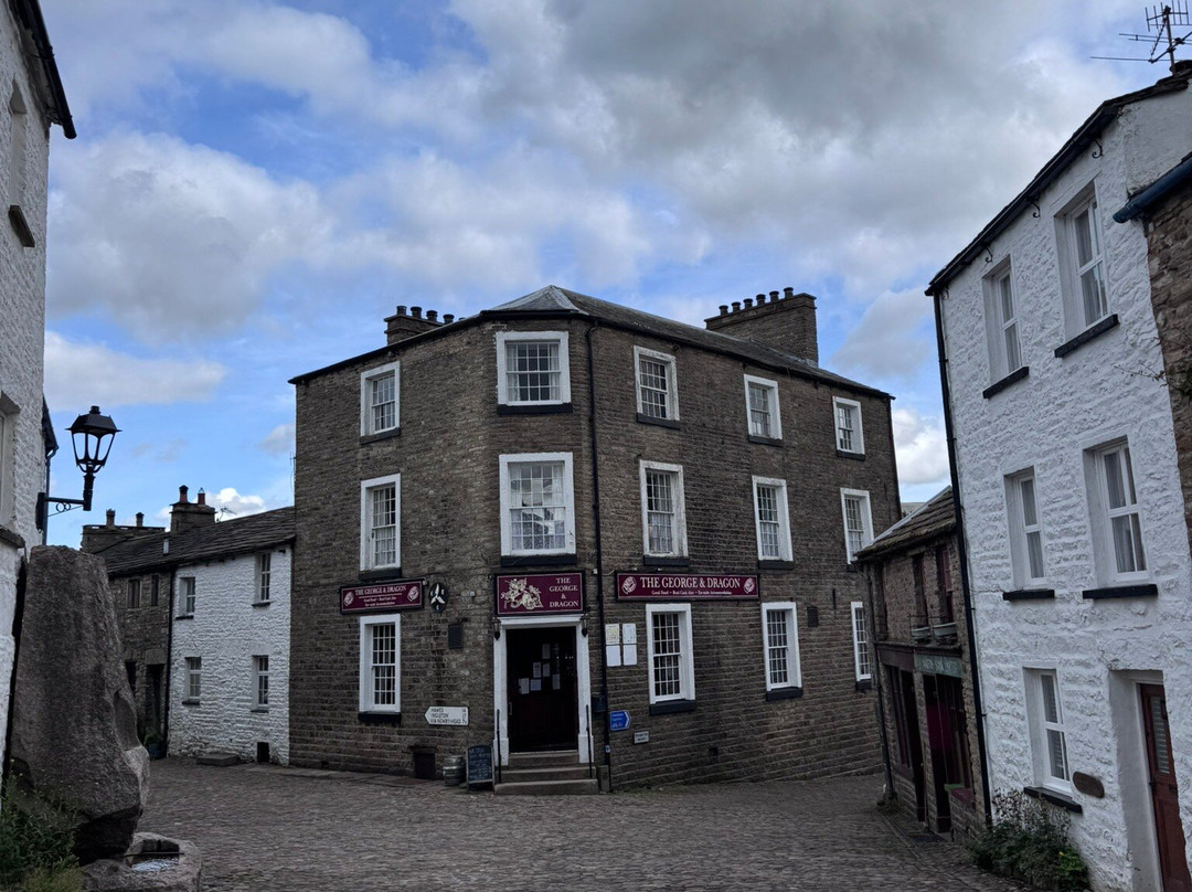 The George and Dragon主图