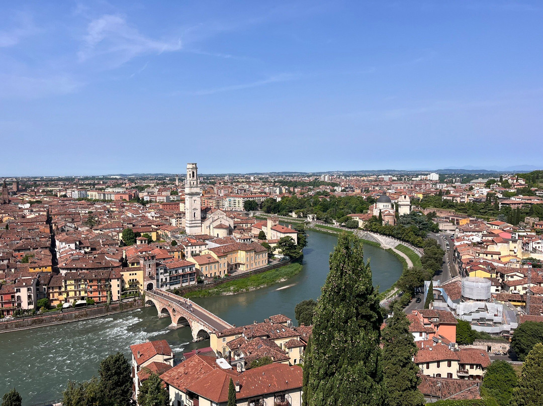 Funicolare di Castel San Pietro-维罗纳必去景点
