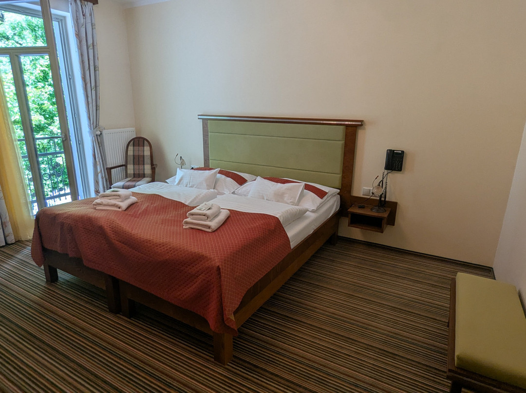 Forest Park Hotel主图