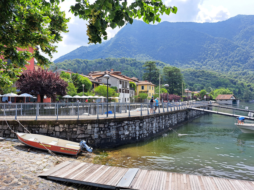 Lungolago di Calde-Castelveccana必去景点