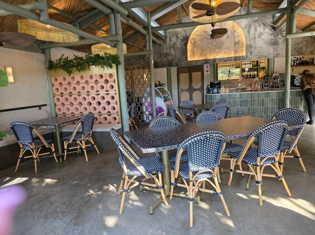 The Litchi Orchard-塩石必去景点