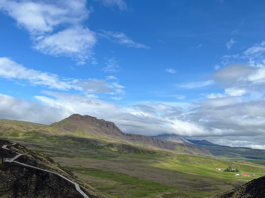 Grabrok Crater-Bifrost必去景点