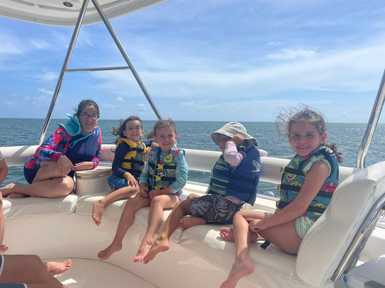 Mainstay Sailing-西湾必去景点