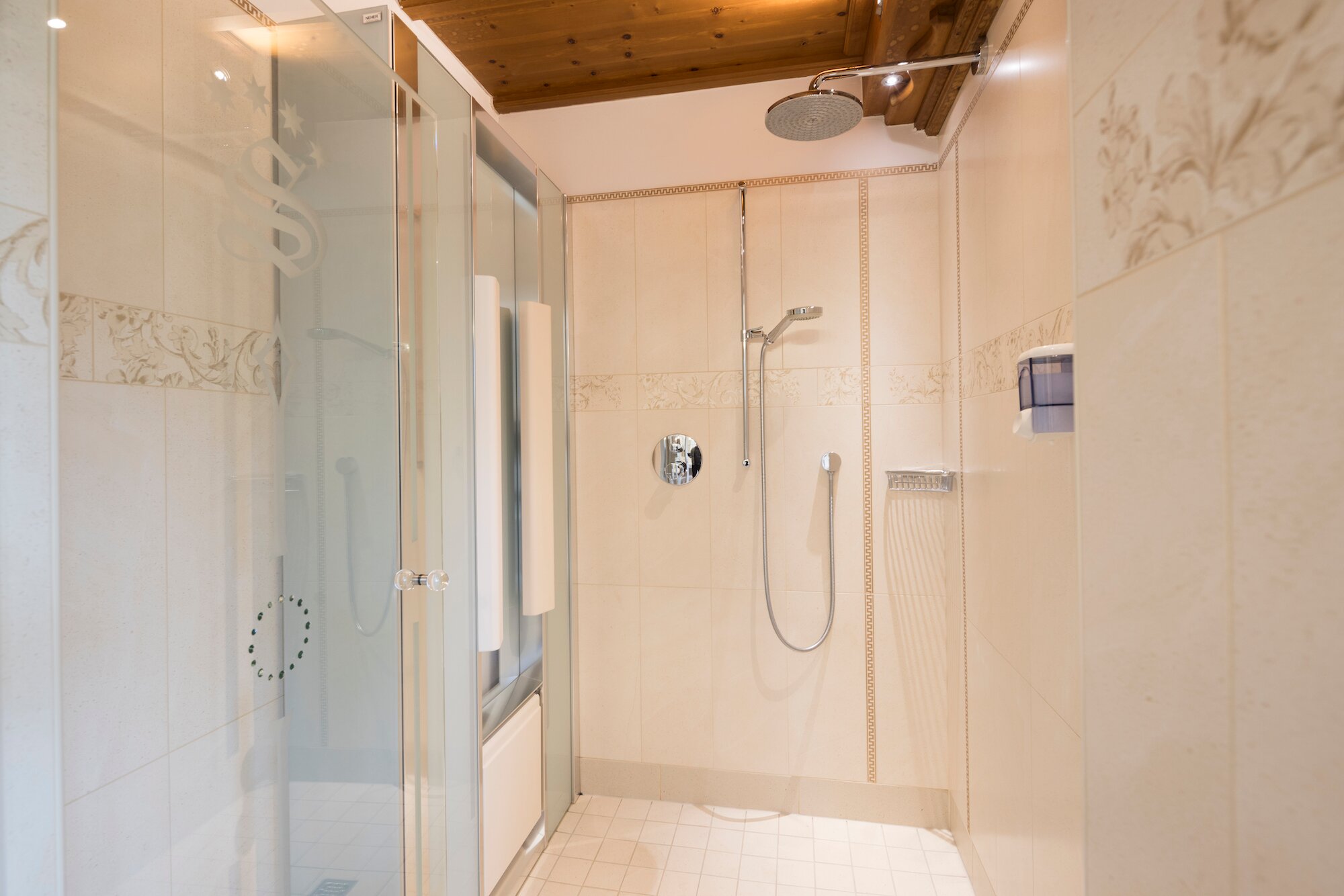 Hotel Silberberger-浴室