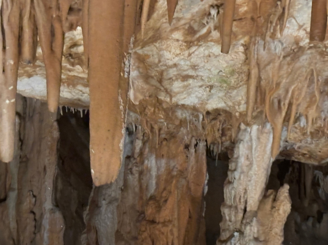 Sfentoni Cave-Zoniana必去景点
