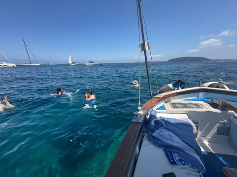 Blumacharter-Ischia Porto必去景点