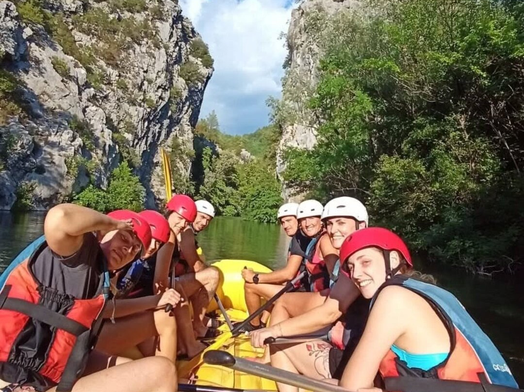 MONKEY BUSINESS RAFTING-Slime必去景点