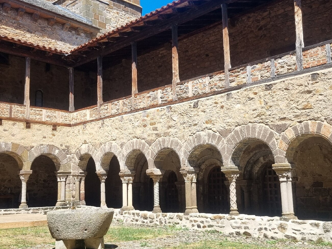 Abbaye de Lavaudieu-Lavaudieu必去景点