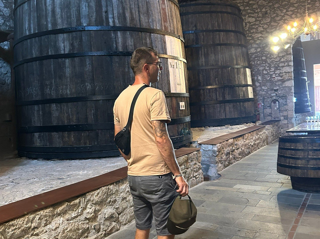 Samos Wine Museum-Samos Town必去景点