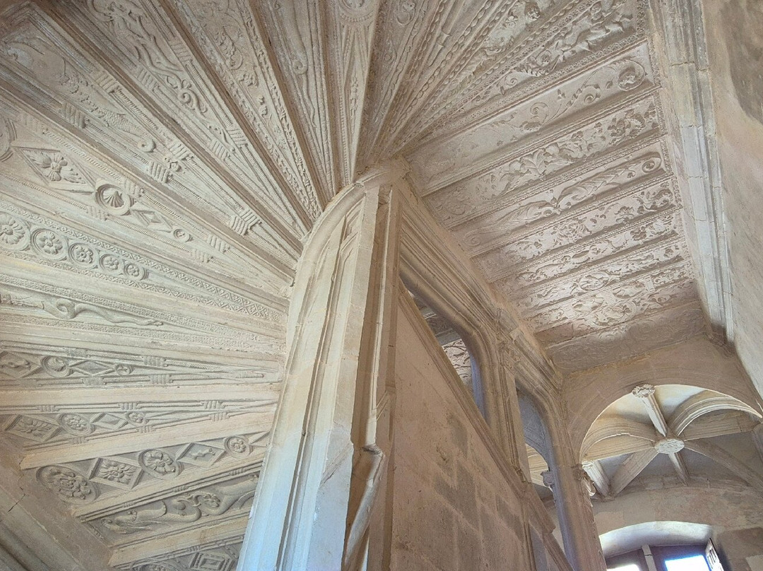 Chateau de Montal-Saint-Jean-Lespinasse必去景点