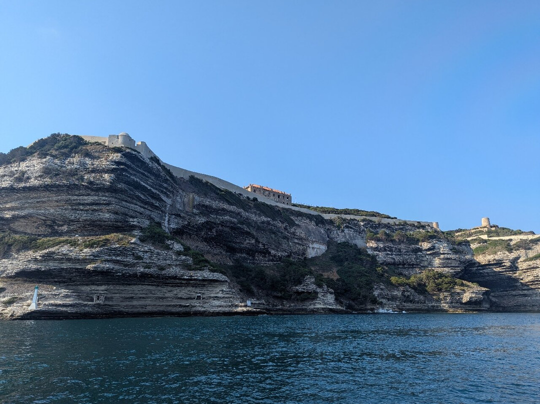 Bonifacio cliffs and caves-博尼法乔必去景点