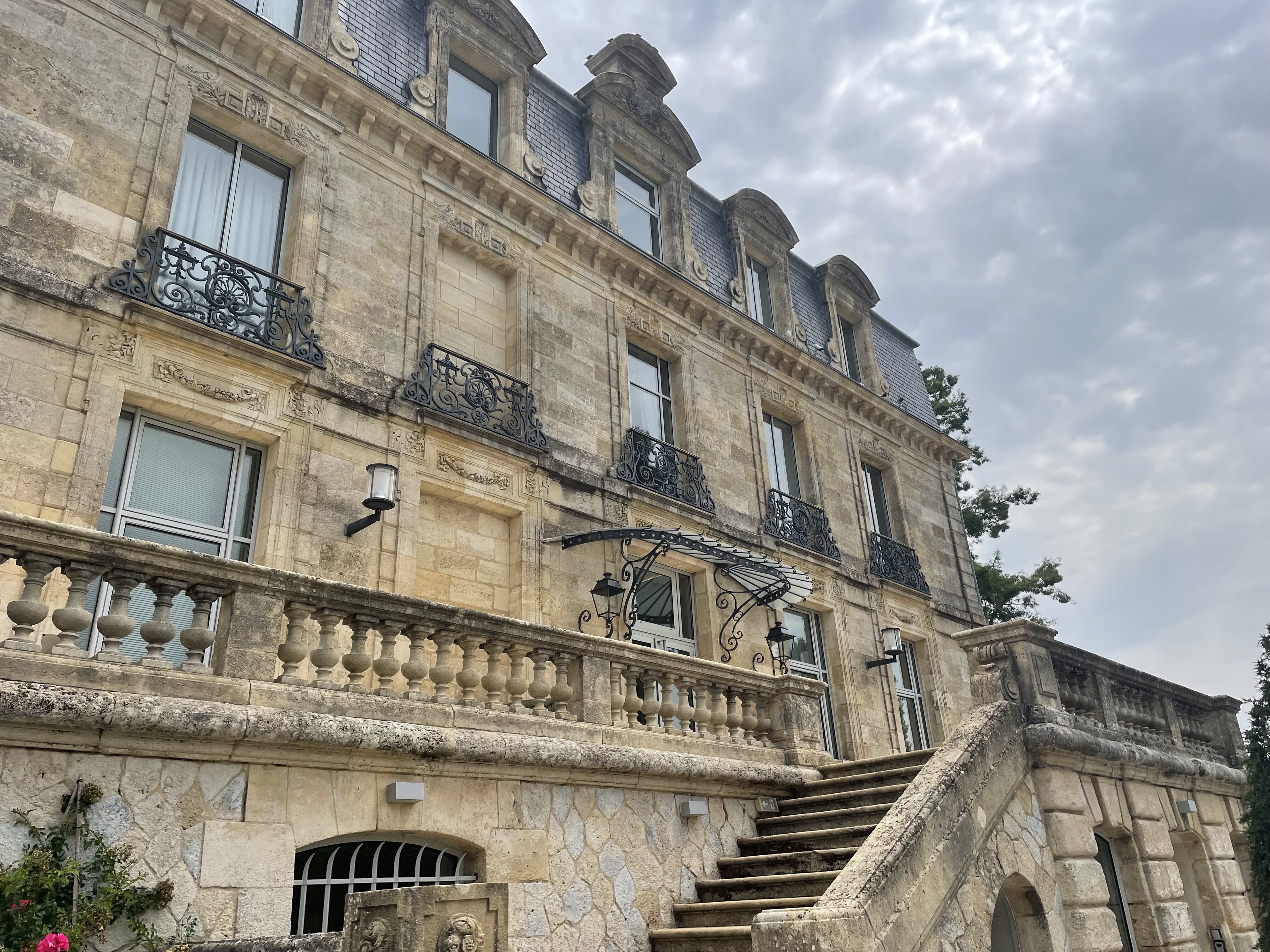 格拉特奎纳城堡酒店-官方