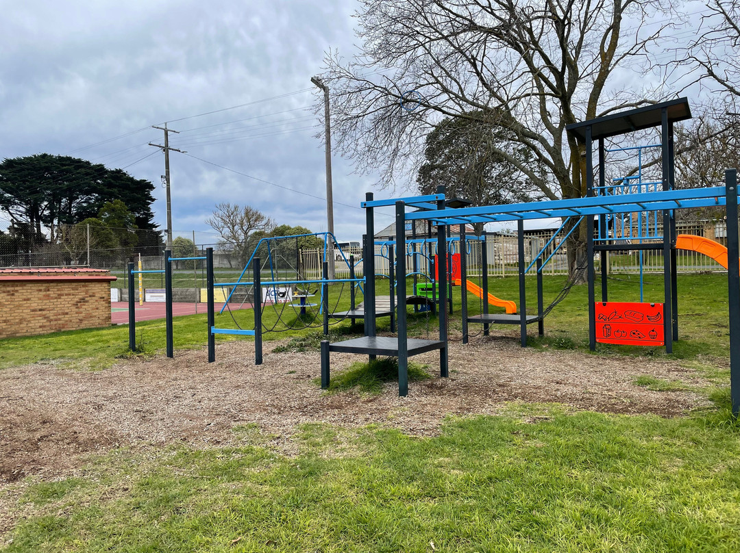 Poowong Reserve Playground-Poowong必去景点