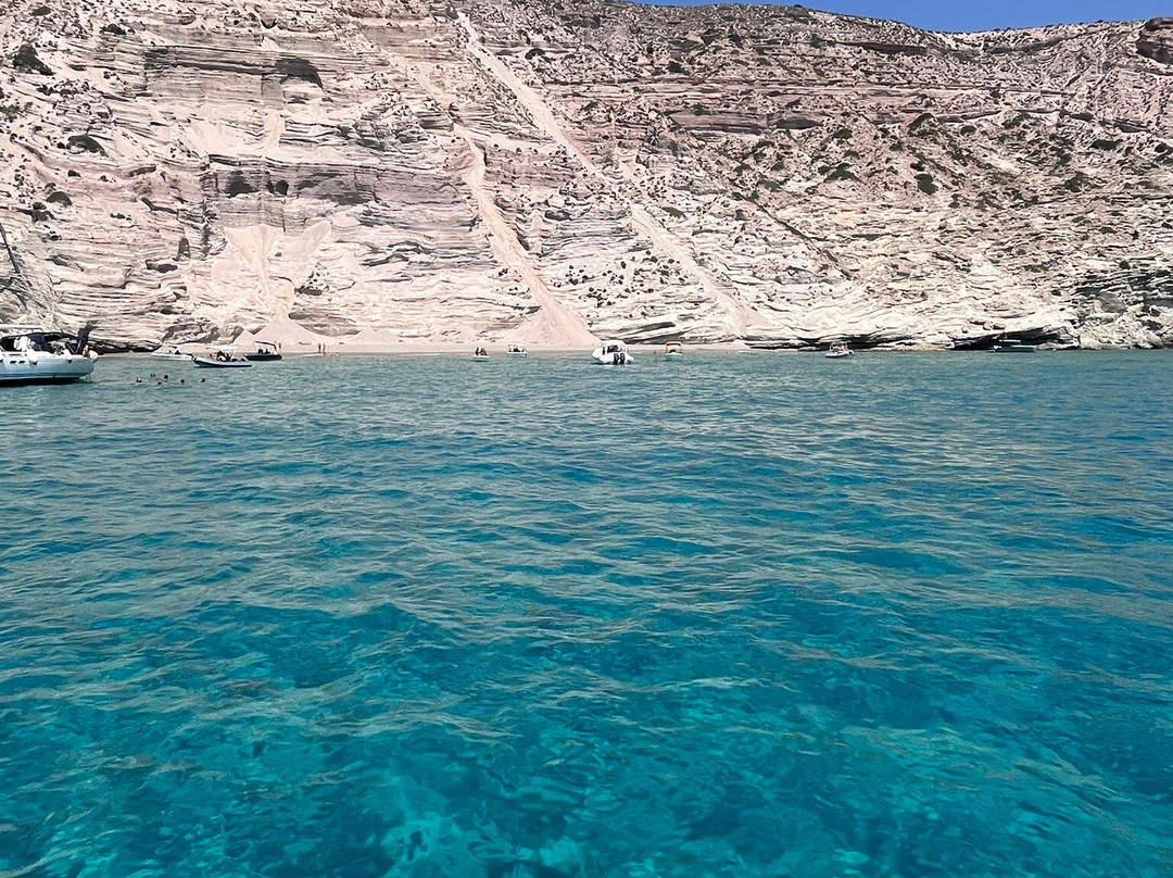 Aquatta Yachts-Adamas必去景点