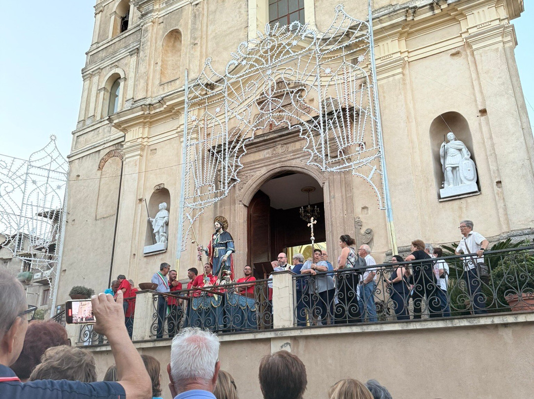 Chiesa Matrice dei Santi Sergio e Soci-Vallefiorita必去景点
