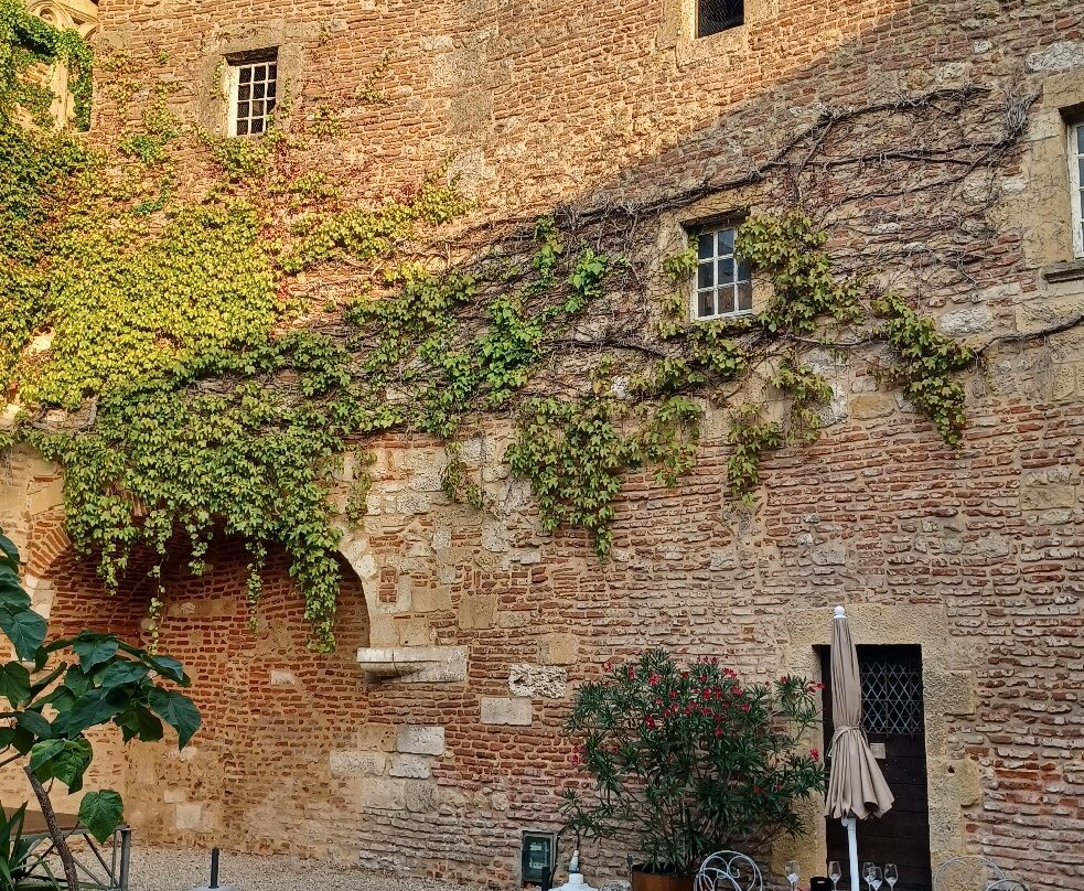 Quai Cyrano-贝吉拉克必去景点