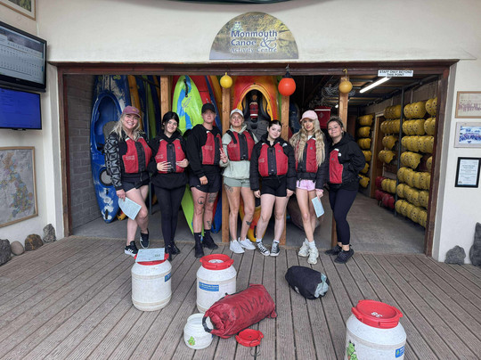 Monmouth Canoe and Activity Centre-Monmouth必去景点