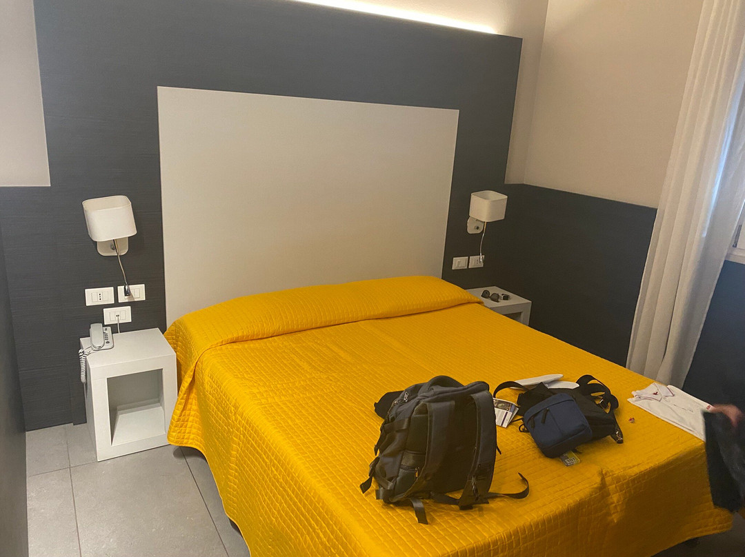 阿斯托瑞亚酒店主图