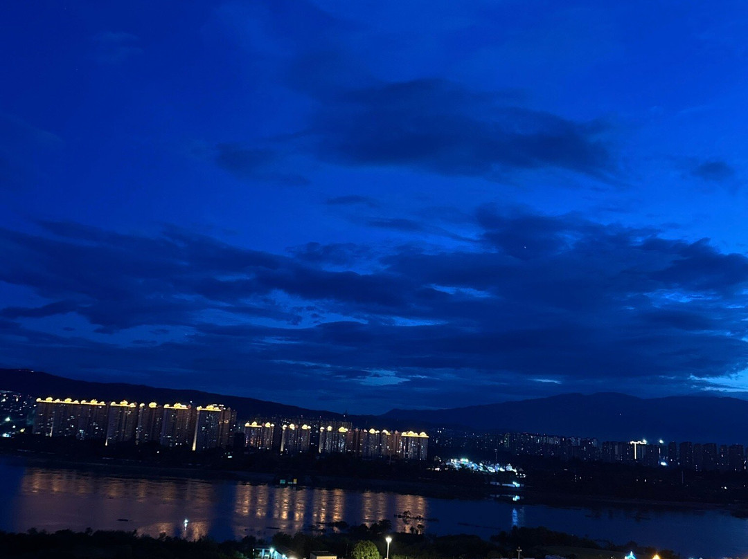 告庄夜市-景洪市必去景点