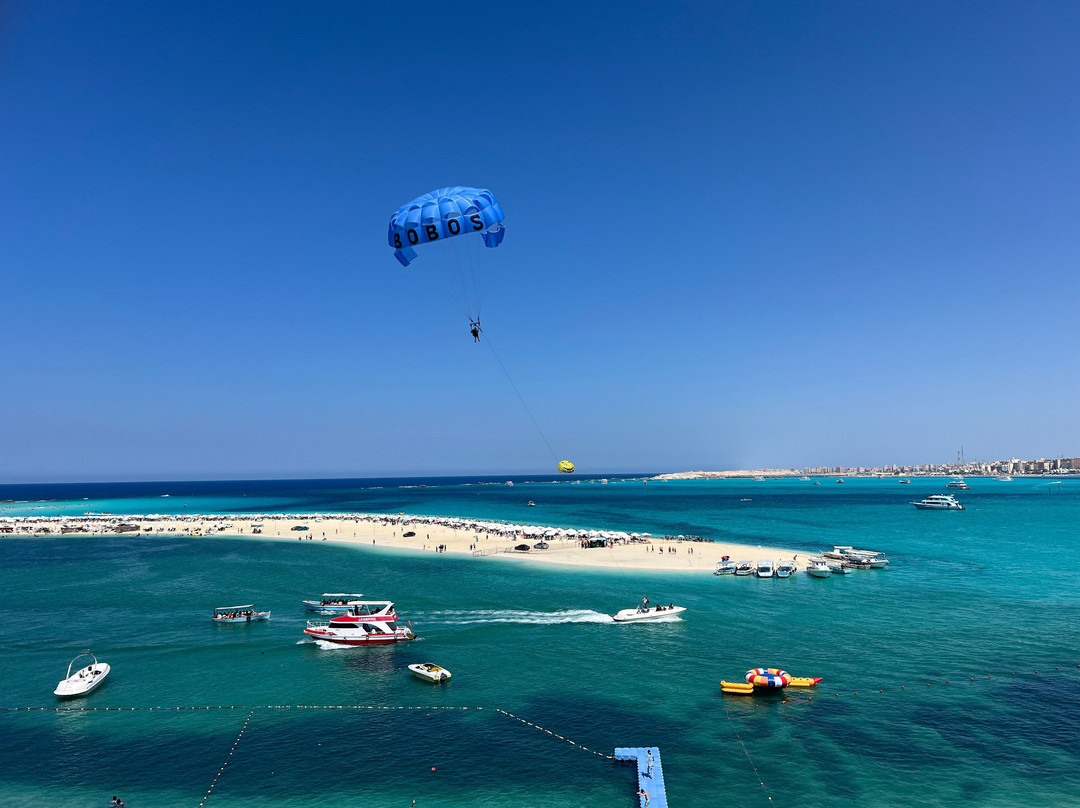 Triumph White Sands主图