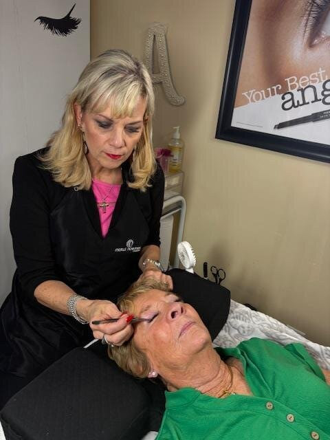 Lebanon Merle Norman Boutique & Spa-Lebanon必去景点