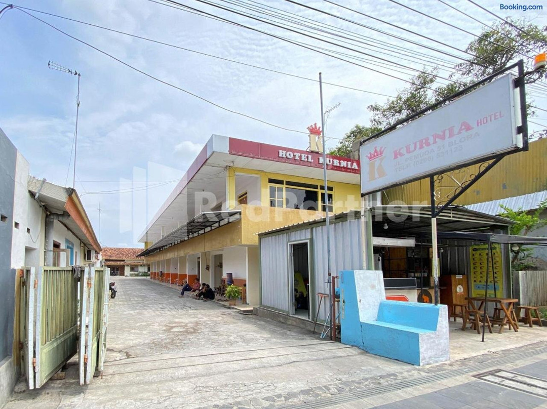 Hotel Kurnia Jln Pemuda Blora Redpartner
