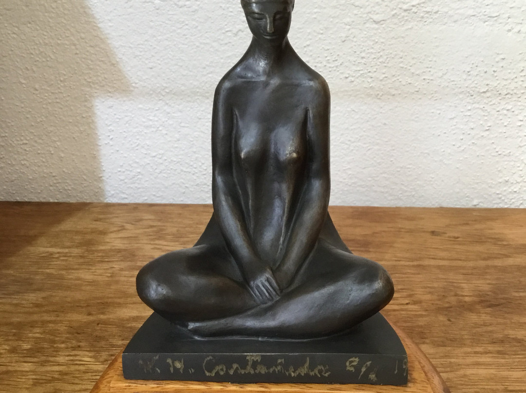 Brilanti Fine Art-托多斯桑托斯必去景点