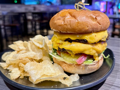 Stratosphere Social-Eldersburg必去景点