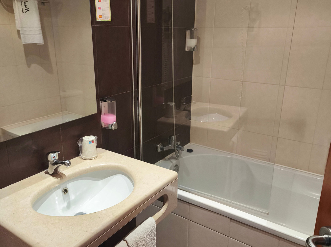 Hotel Santo Condestavel主图