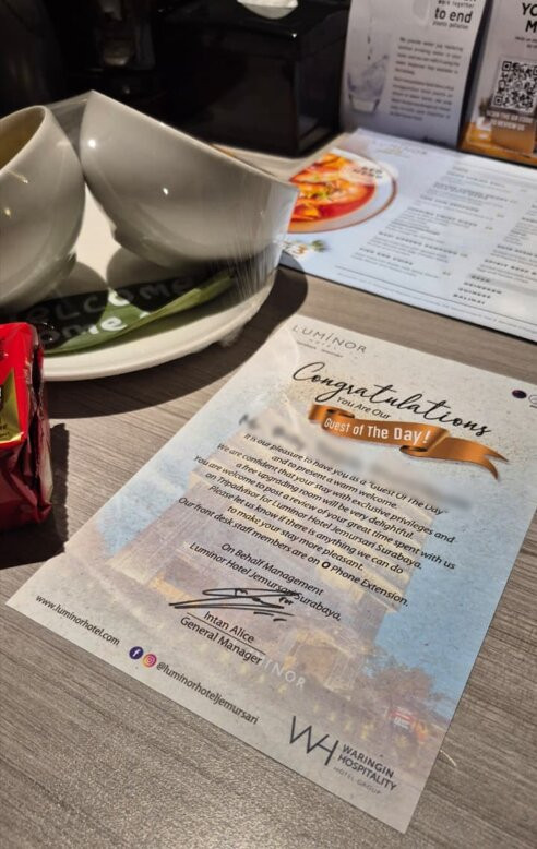 Luminor Hotel Jemursari主图