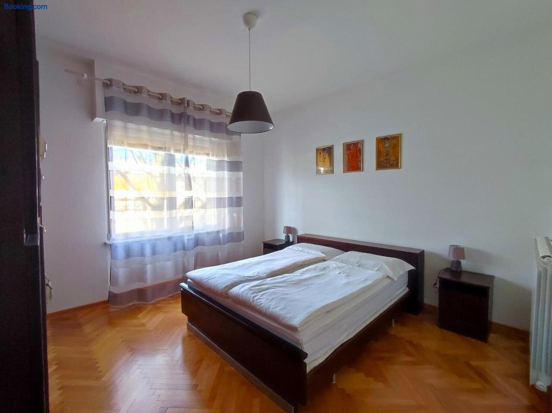 Coretti Rooms